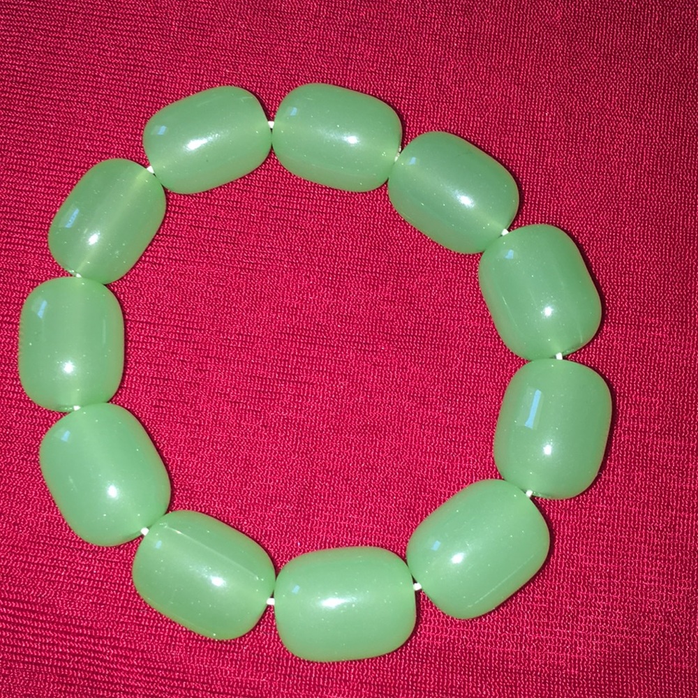 New, Artificial intelligence Jade bracelet